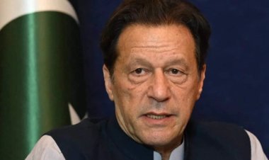 इमरान की पार्टी को तोड़ने की कोशिश 2 नेताओं के खिलाफ मामले दर्ज 