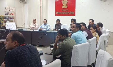 दौसा : ईवीएम व वीवीपेट का द्वितीय रेंडमाइजेशन सम्पन्न  