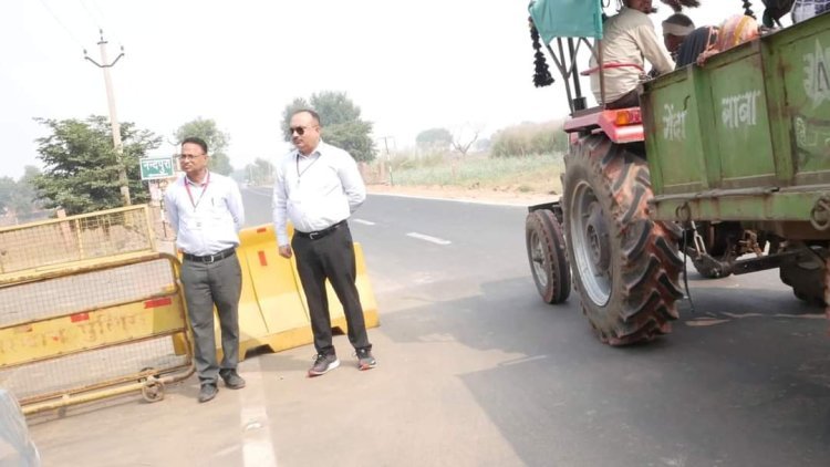 धौलपुर : पर्यवेक्षक ने लिया होम वोटिंग चैक पोस्ट एवं अन्य व्यवस्थाओं का जायजा  