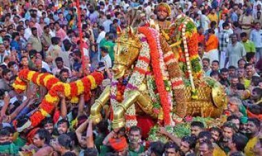 तमिलनाडु के मदुरै में चिथिराई त्योहार मनाया गया