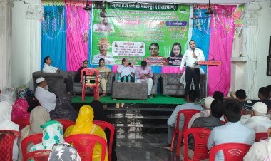 धौलपुर यात्रा से पहले 21 हज यात्रियों को लगाए टीके   