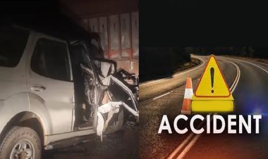 खड़े ट्रक में घुसी कार:एक्सप्रेस हाइवे पर खड़ा था ट्रक; एक की मौत, दो घायल  