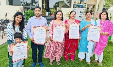 सहेलियों री तीज कार्यक्रम का पोस्टर लॉन्च