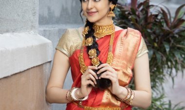 विदेशी लड़कियों ने साड़ी पहनकर अदा शर्मा को किया सरप्राइज! अभिनेत्री हुईं भावुक