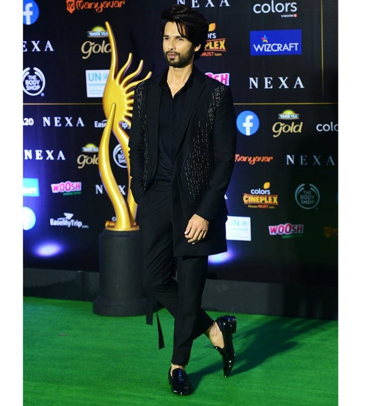 Why is IIFA’s Carpet Green? A Glamorous Step Toward Sustainability! Sustainable, Stylish, and Star-Studded: IIFA’s Green Carpet Legacy