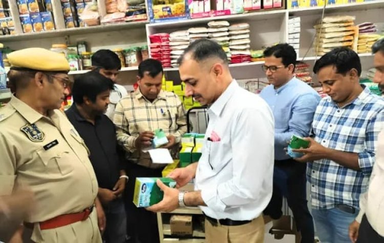 जयपुर: खाद्य सुरक्षा अधिकारियों की कार्रवाई, सरस और कृष्णा के नकली घी बेचते हुए पकड़ा